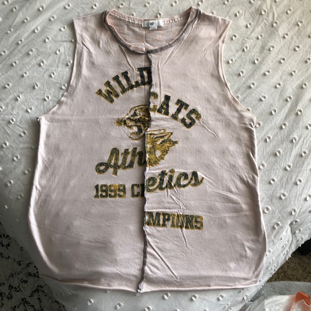 Light pink Urban Outfitters Graphic Tank